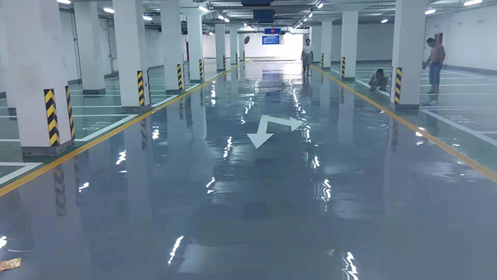 地下车库停车场划线